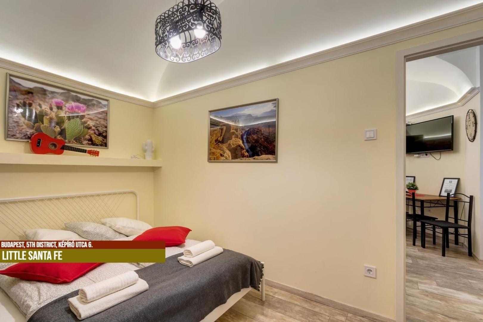 Little Americas Main Street Apartments Budapest Exterior foto